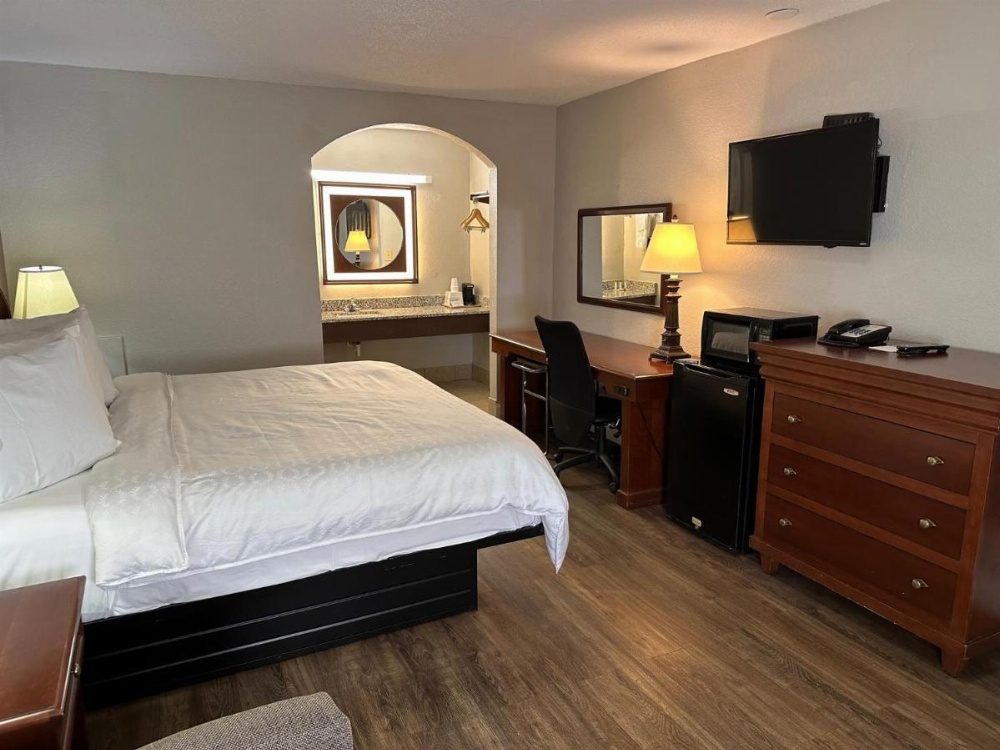 Room image 2